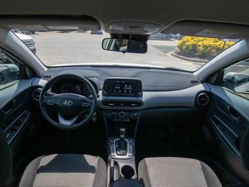 Used 2019 Hyundai Kona SE AWD/4WD image 18