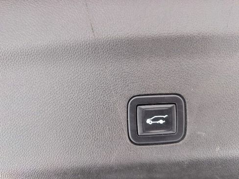 Used 2021 Chevrolet Tahoe Z71 w/ Rear Media and Nav Package image 44