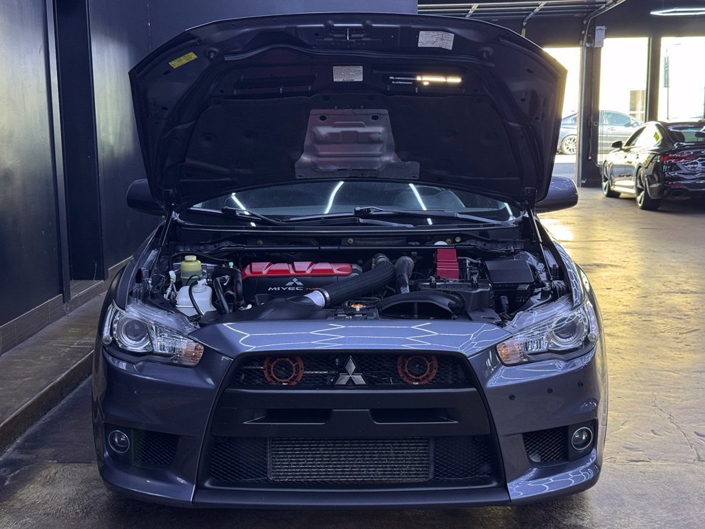 Used 2010 Mitsubishi Lancer Evolution SE AWD/4WD image 16