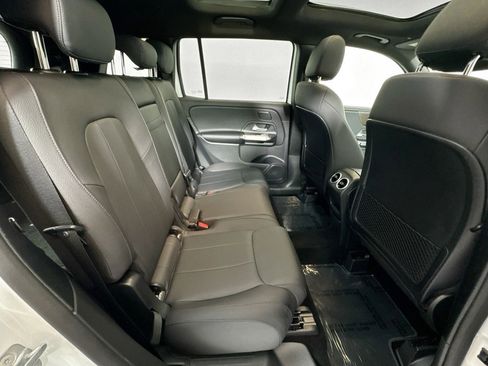 Used 2026 Mercedes-Benz GLB 250 image 26