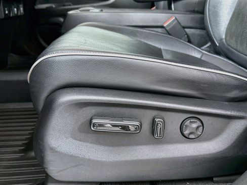 Used 2024 Honda Odyssey Elite image 30