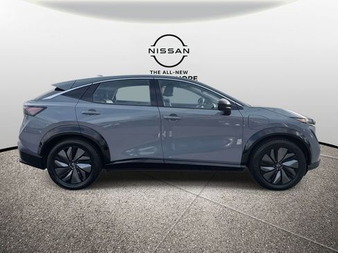 Certified 2024 Nissan Ariya FWD image 5