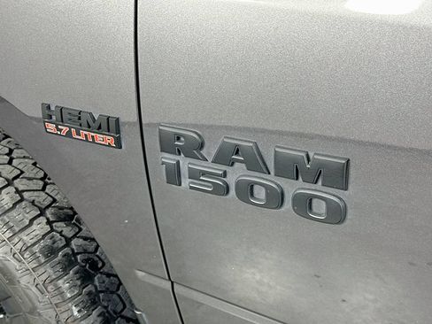 Used 2018 RAM 1500 Sport w/ Quick Order Package 26Q Night AWD/4WD image 27