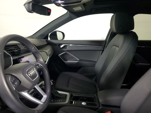 Used 2019 Audi Q3 2.0T Premium Plus w/ Premium Plus Package image 22