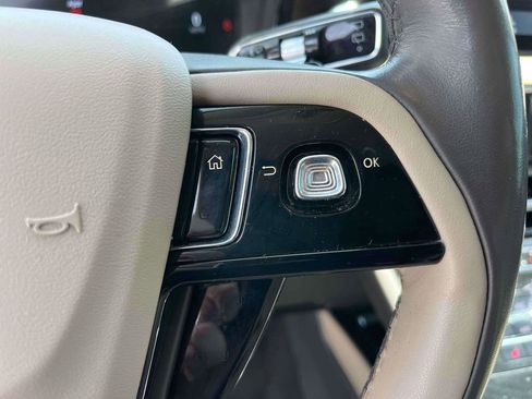 Used 2022 Lincoln Corsair Reserve w/ Elements Package FWD image 20
