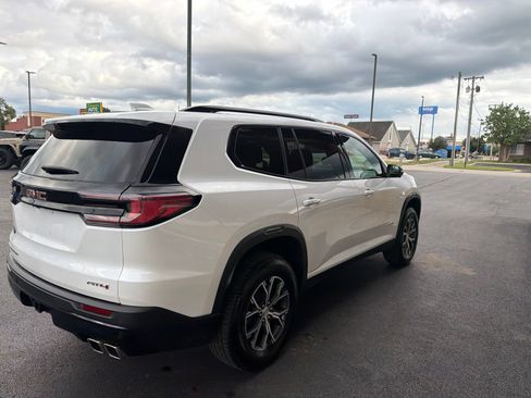 Used 2024 GMC Acadia AT4 w/ Luxury Package AWD/4WD image 24