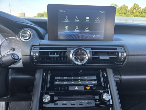 Used 2024 Lexus IS 300 w/ Premium Package RWD image 20