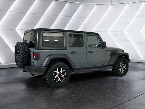 Used 2024 Jeep Wrangler Sport image 4