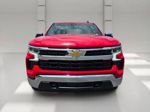 Used 2023 Chevrolet Silverado 1500 LT AWD/4WD image 8