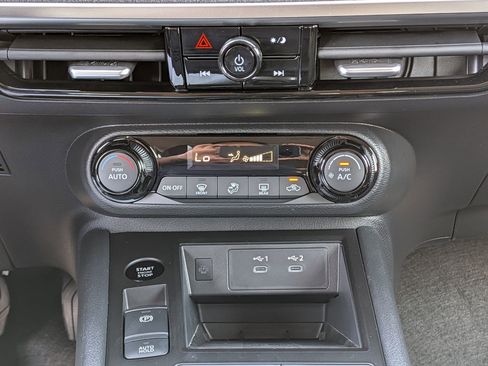 New 2026 Nissan Kicks SV w/ Charging Package FWD image 22