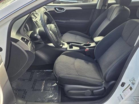 Used 2015 Nissan Sentra SV image 8