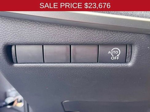 New 2025 Nissan Kicks SV w/ Charging Package image 22