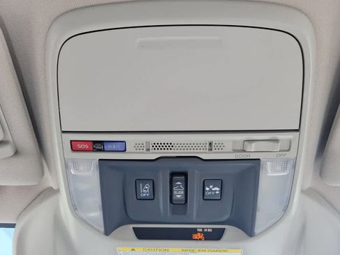 Used 2019 Subaru Forester Premium image 21