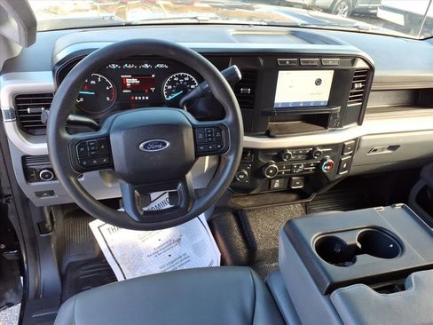 Used 2024 Ford F350 XL w/ Snow Plow Prep Package image 15