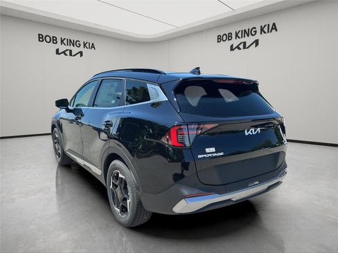 New 2026 Kia Sportage EX w/ EX Panorama Roof Package FWD image 3