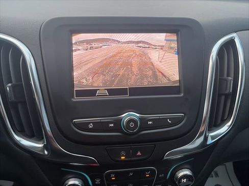 Used 2024 Chevrolet Equinox LT image 17