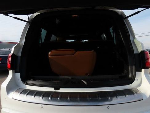 Used 2023 INFINITI QX80 Sensory w/ All-Season Package image 23