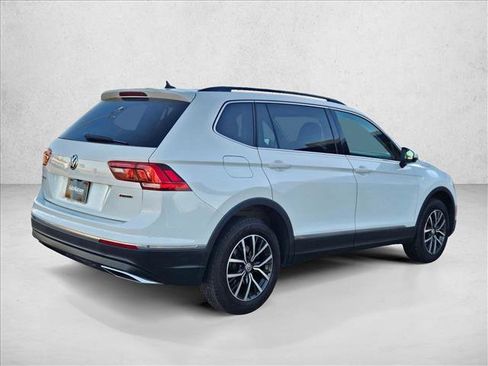 Used 2020 Volkswagen Tiguan SE image 5