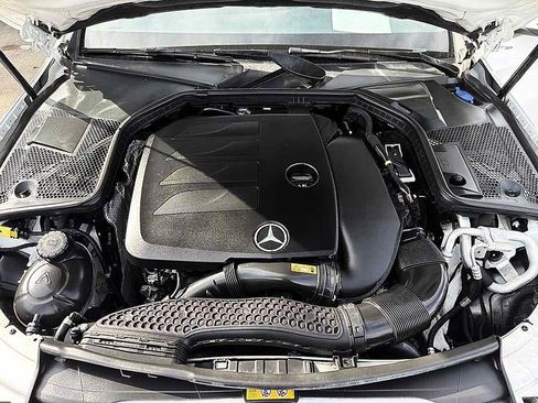 Used 2021 Mercedes-Benz C 300 Sedan image 25