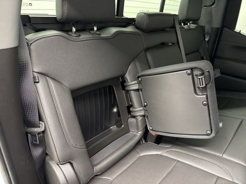 Used 2022 Chevrolet Silverado 1500 RST w/ Convenience Package II image 25