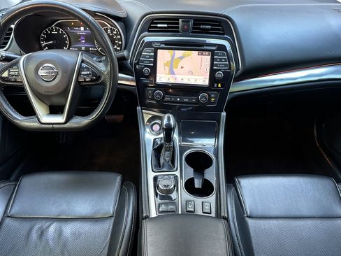 Used 2022 Nissan Maxima SV w/ Floor Mat Group FWD image 15