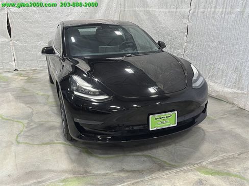Used 2018 Tesla Model 3 Long Range AWD/4WD image 29
