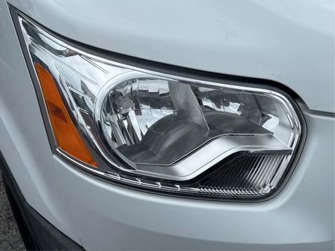 Used 2018 Ford Transit 350 XLT RWD image 9