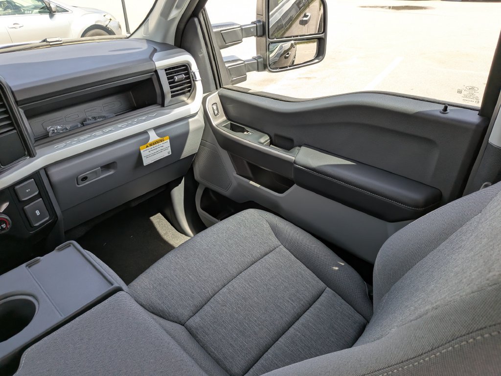 New 2027 Ford F350 XL w/ STX Appearance Package AWD/4WD image 16