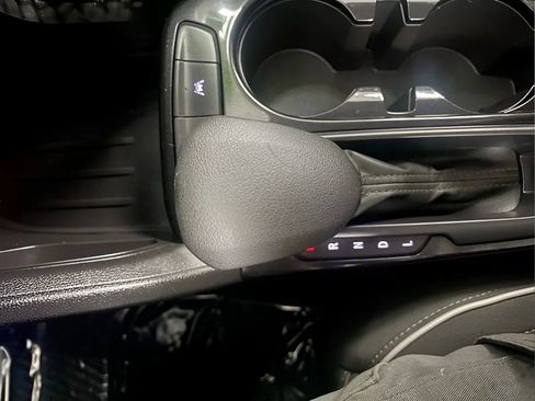 Used 2021 Chevrolet TrailBlazer LS FWD image 22