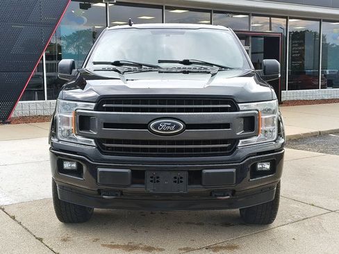 Used 2018 Ford F150 XLT w/ Equipment Group 302A Luxury AWD/4WD image 14