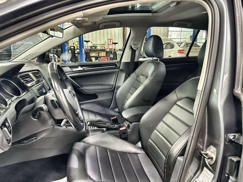 Used 2017 Volkswagen Golf SEL FWD image 12