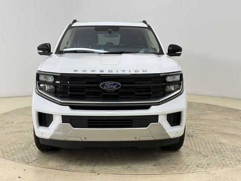 Certified 2025 Ford Expedition Max Platinum AWD/4WD image 6