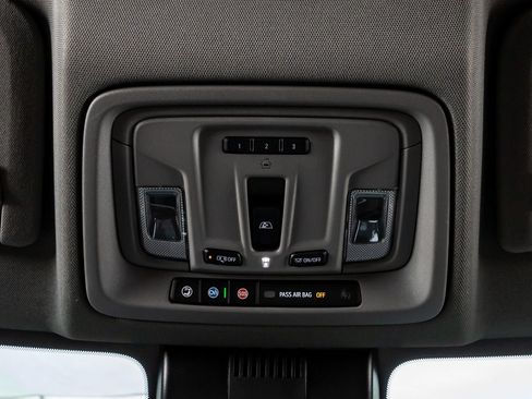 Used 2024 Chevrolet Silverado 1500 LT Trail Boss w/ Convenience Package II AWD/4WD image 28