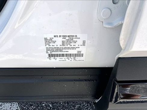 Used 2022 Ford Explorer ST w/ Equipment Group 401A AWD/4WD image 19