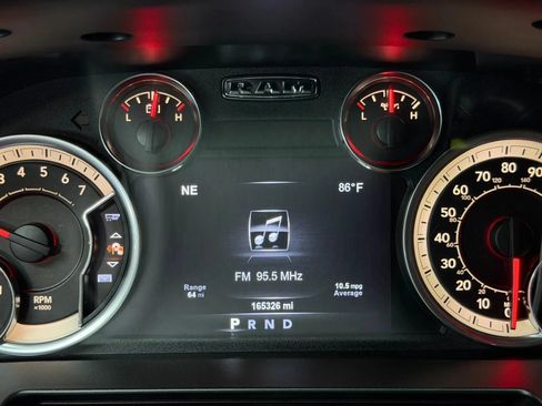 Used 2018 RAM 2500 Big Horn w/ Sport Appearance Group AWD/4WD image 35
