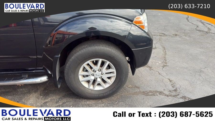 Used 2016 Nissan Frontier SV AWD/4WD image 12