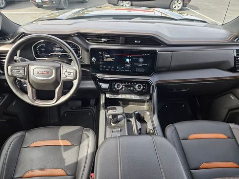 Used 2023 GMC Sierra 1500 AT4 AWD/4WD image 23