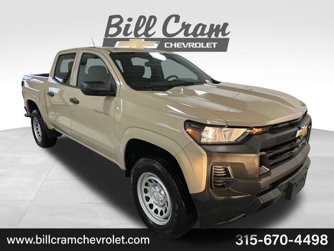 Used 2024 Chevrolet Colorado W/T image 7
