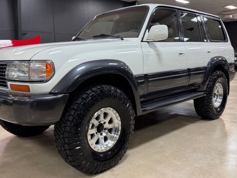 Used 1997 Lexus LX 450 4WD image 16