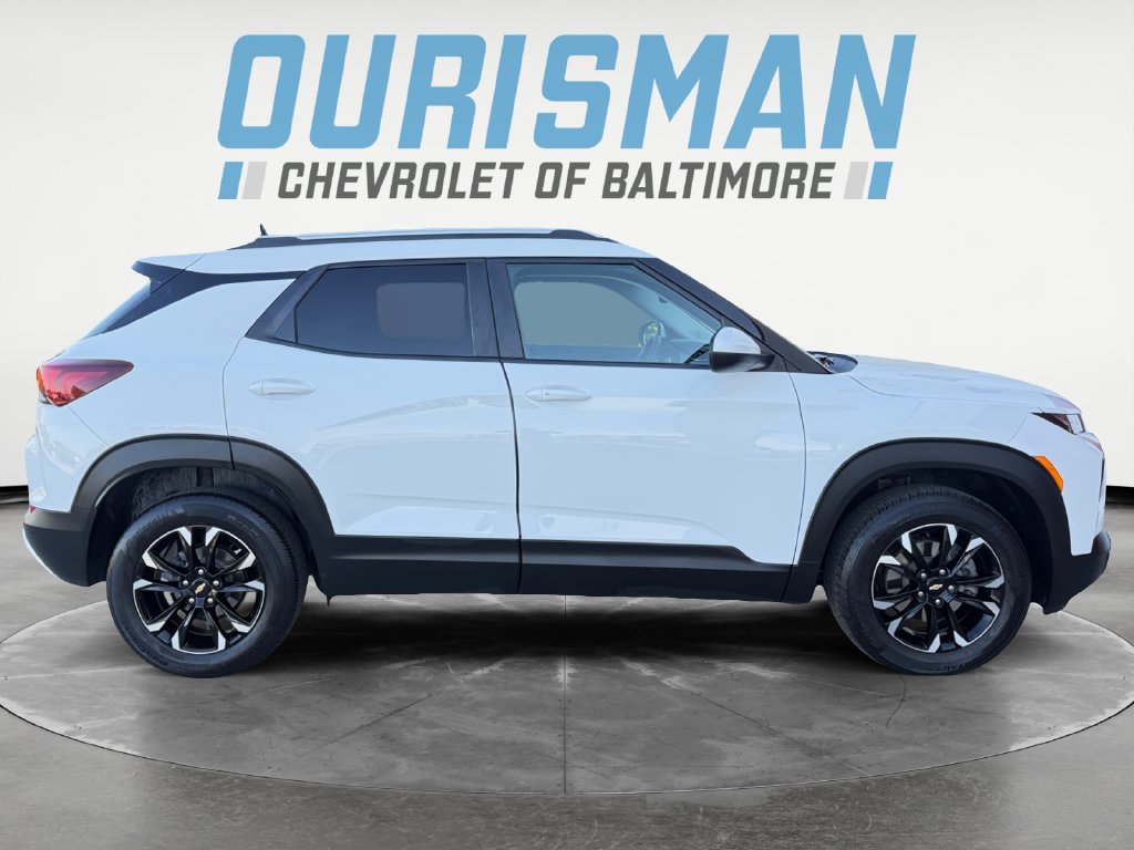 Used 2023 Chevrolet TrailBlazer LT w/ Convenience Package AWD/4WD image 7
