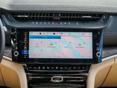 New 2026 Jeep Grand Cherokee L Limited image 15