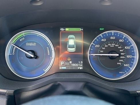 Used 2023 Subaru Crosstrek Hybrid image 11