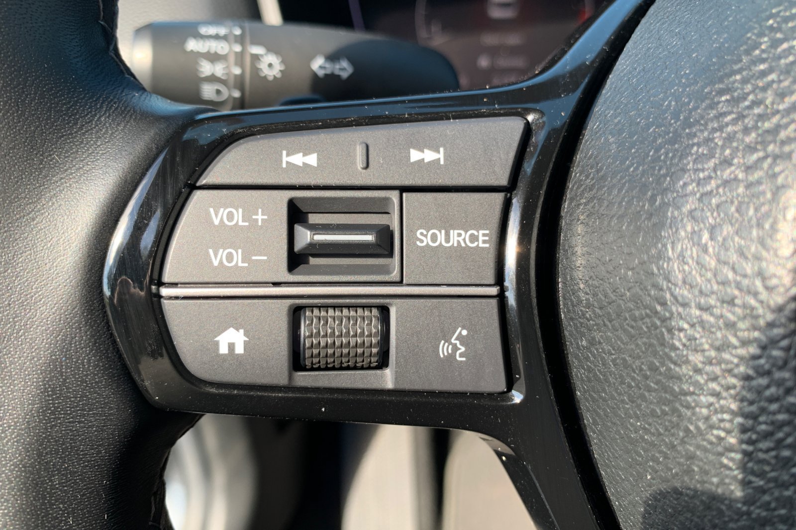 Used 2025 Honda Civic Sport image 28