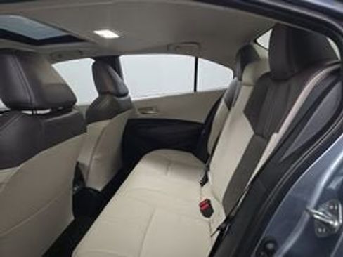 Used 2025 Toyota Corolla XLE FWD image 9