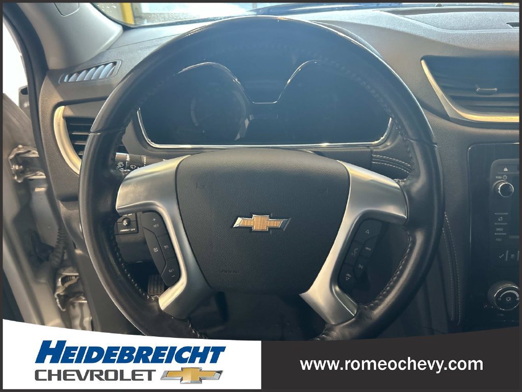 Used 2017 Chevrolet Traverse LT w/ Style and Technology Package AWD/4WD image 19