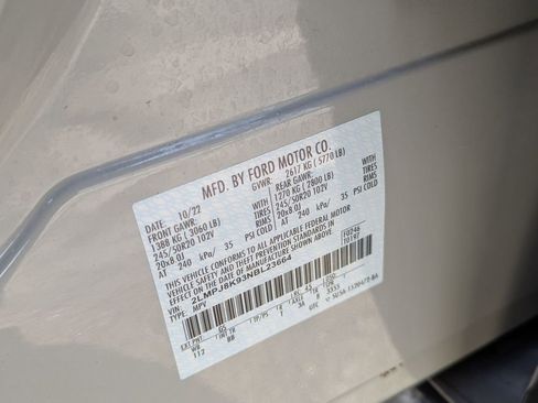 Used 2022 Lincoln Nautilus Reserve w/ Equipment Group 201A image 33