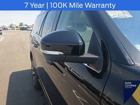 Used 2025 Ford Expedition Max Platinum w/ Driver's Package AWD/4WD image 9