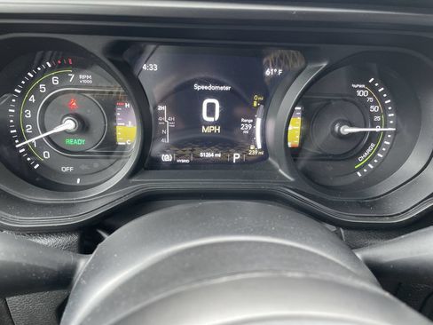 Certified 2024 Jeep Wrangler Unlimited AWD/4WD image 17
