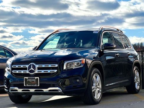 Certified 2021 Mercedes-Benz GLB 250 4MATIC image 4