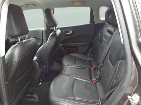 Used 2019 Jeep Compass Limited w/ Safety & Security Group image 8